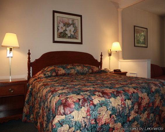 Budgetel Inn & Suites Gainesville Room photo